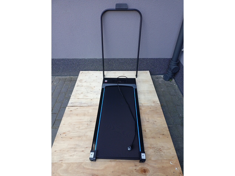 KUFORCE Walking Pad bieżnia podbiurkowa z nachyleniem, bluetooth, wyświetlacz LED, aplikacja