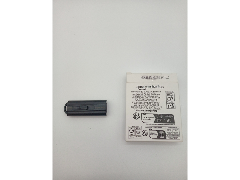 Amazon Basics Pendrive USB 3.1 256 GB, prędkość odczytu do 130 MB/s, czarny